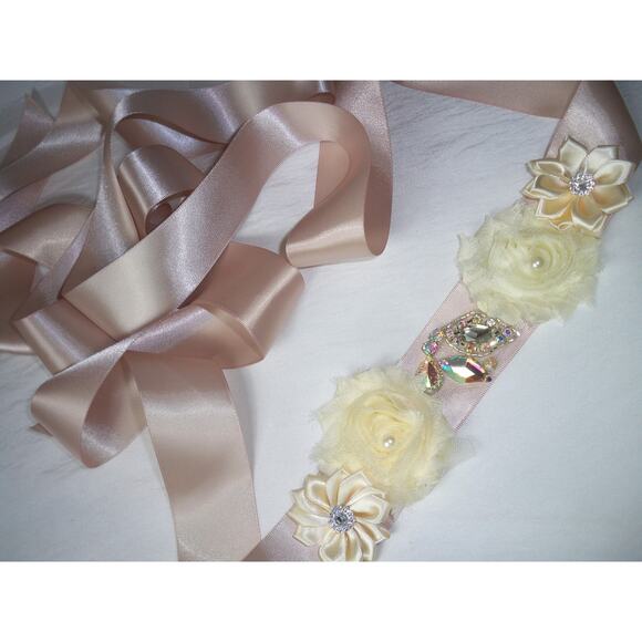 Blush AB Rhinestone Flower Appliqued Floral Bridal MOB Prom Party Formal Belt - Picture 1 of 5
